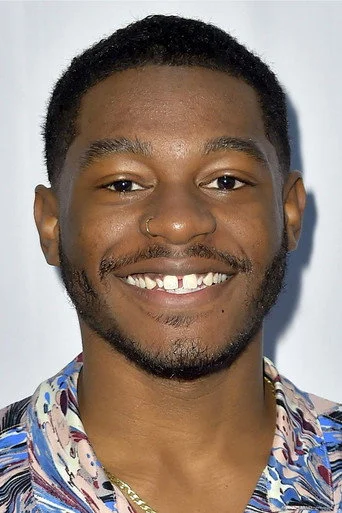 Chân dung Kamil McFadden