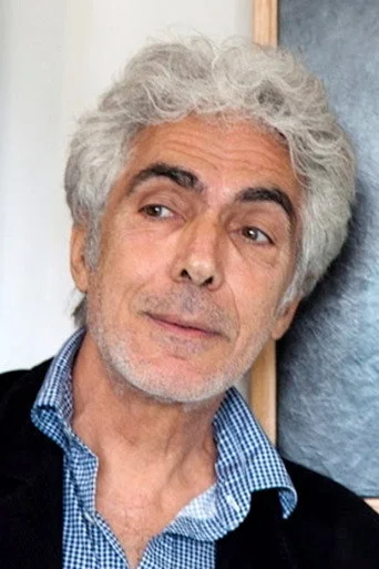 Chân dung Christian Manon