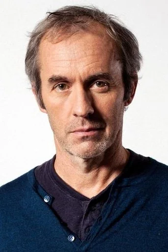 Chân dung Stephen Dillane