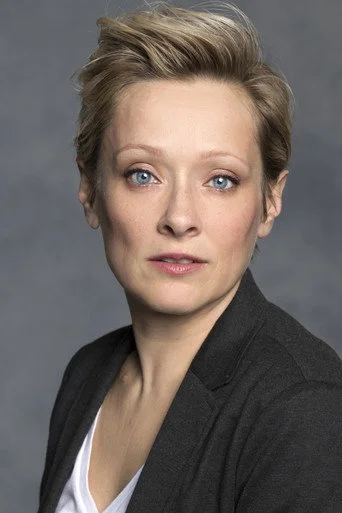 Chân dung Meg Roe