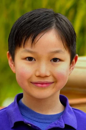 Chân dung Davis Pak