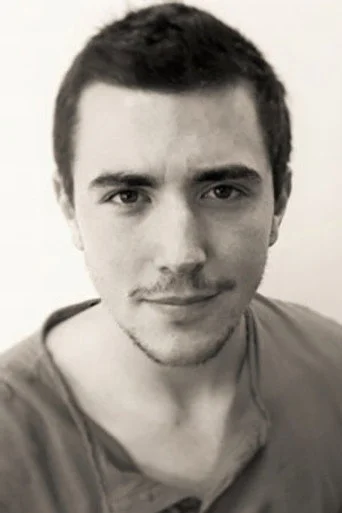 Chân dung Russell Crous