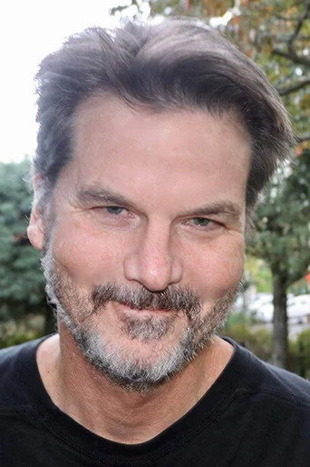 Chân dung Matt Mulhern