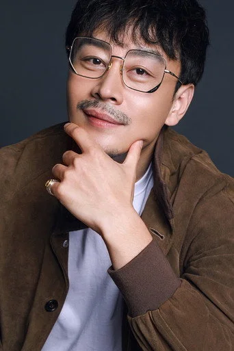 Chân dung Yu Lei