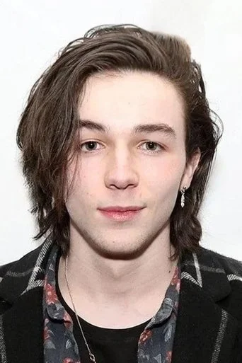 Chân dung Mark McKenna