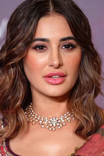 Chân dung Nargis Fakhri