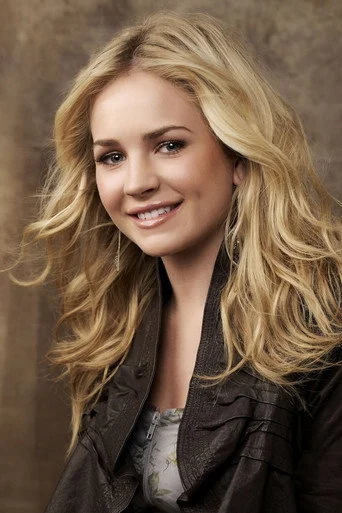 Chân dung Britt Robertson
