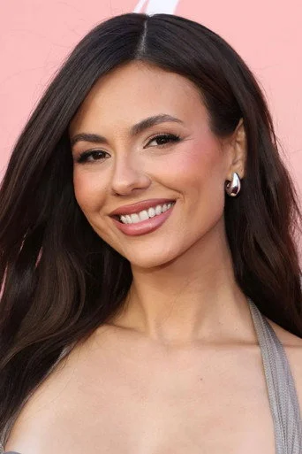 Chân dung Victoria Justice