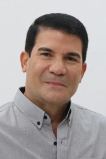 Chân dung Edu Manzano