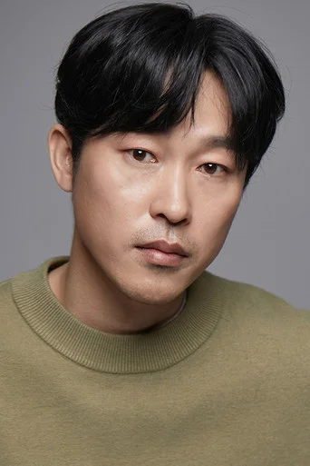 Chân dung Kim Joong-hee