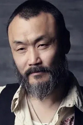 Chân dung Hu Xiaoguang