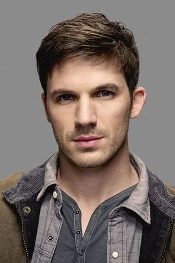 Chân dung Matt Lanter
