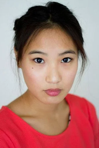 Chân dung Xana Tang