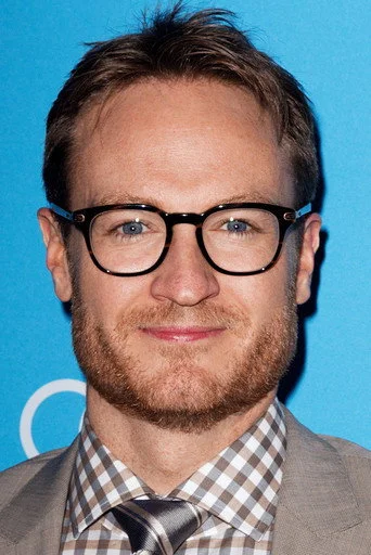 Chân dung Josh Lawson