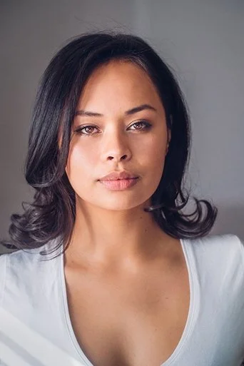 Chân dung Frankie Adams