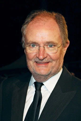 Chân dung Jim Broadbent
