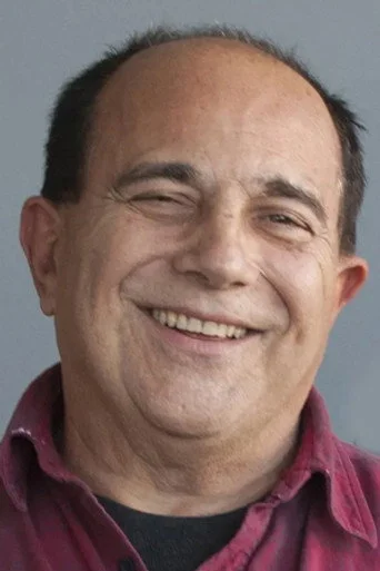 Chân dung Ray Magliozzi