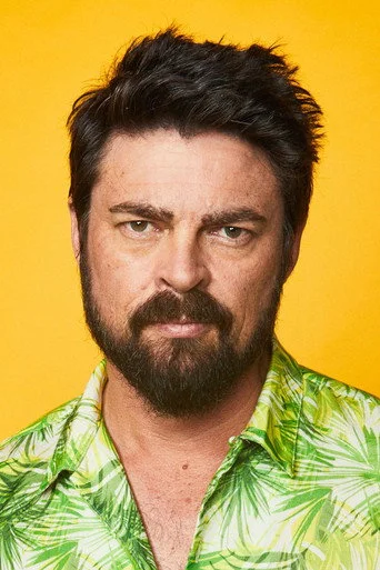 Chân dung Karl Urban