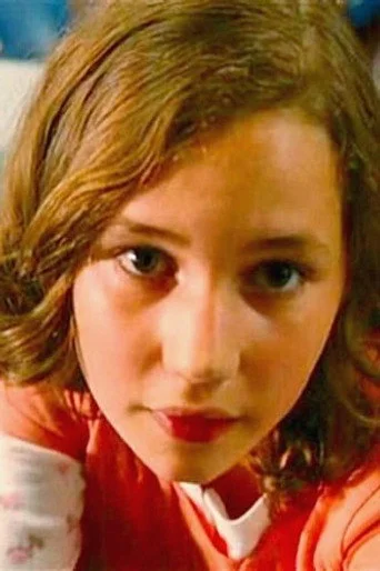 Chân dung Greta Makena Gibson