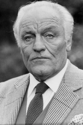 Chân dung Charles Gray
