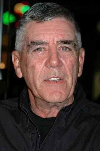Chân dung R. Lee Ermey