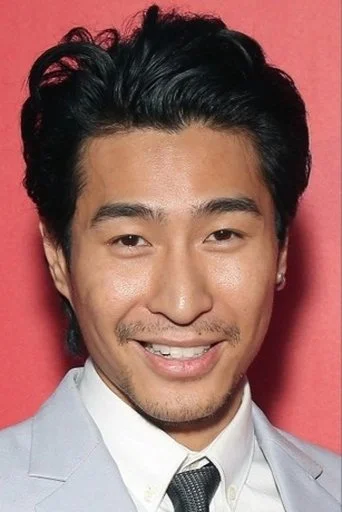 Chân dung Chris Pang