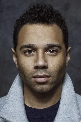 Chân dung Corbin Bleu