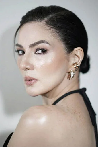 Chân dung Carmina Villarroel