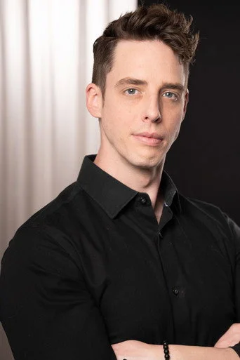 Chân dung Eric Osmond