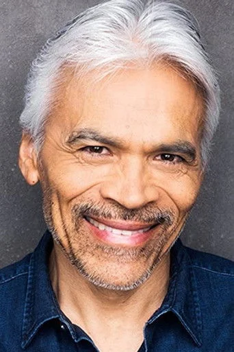 Chân dung Sal Lopez