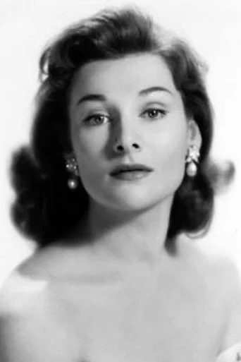 Chân dung Adrienne Corri