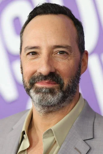 Chân dung Tony Hale