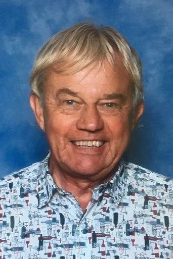 Chân dung Frazer Hines