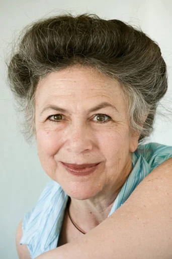 Chân dung Rhoda Pell