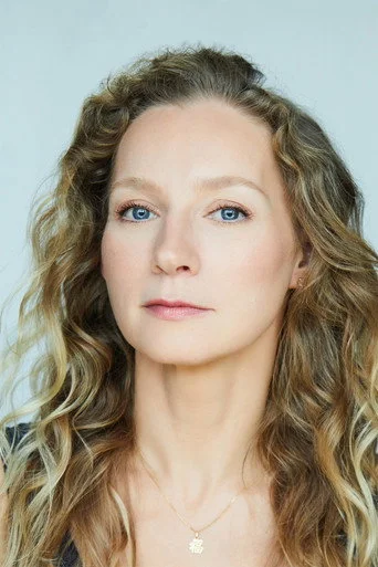 Chân dung Olga Miller
