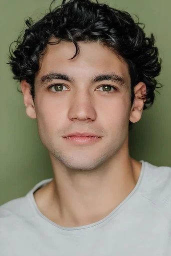 Chân dung Kyle Clark