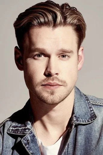 Chân dung Chord Overstreet