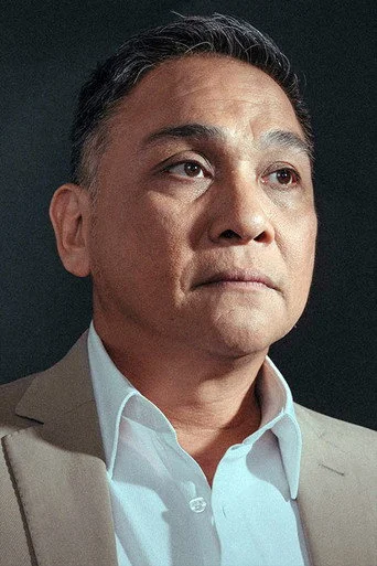 Chân dung Nonie Buencamino