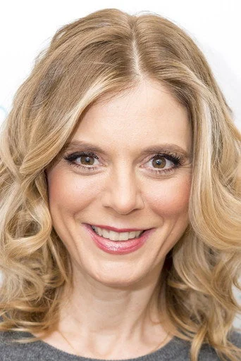 Chân dung Emilia Fox