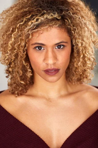 Chân dung Vanessa Cozart
