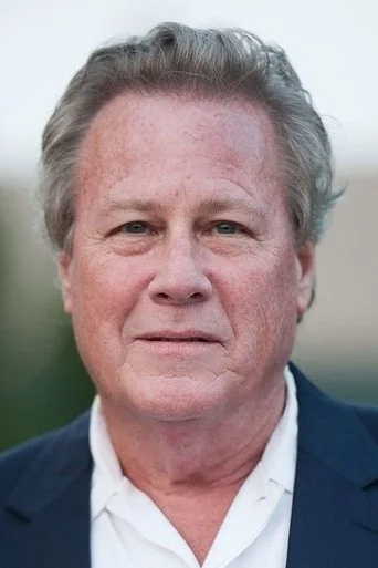 Chân dung John Heard