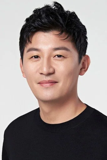 Chân dung Kang Shin-chul