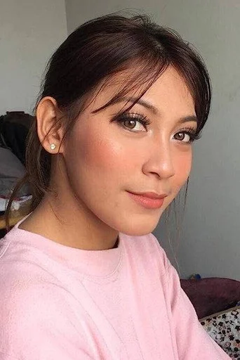 Chân dung Jackie Lyn Barcebal