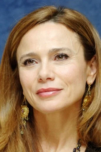 Chân dung Lena Olin