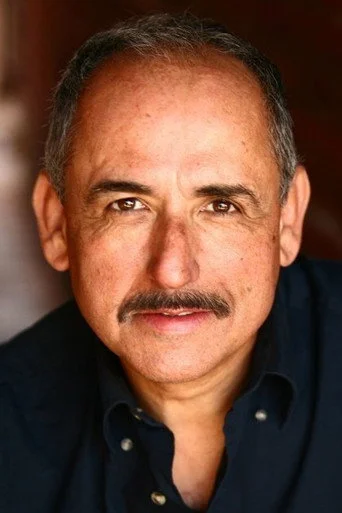 Chân dung Gary Carlos Cervantes