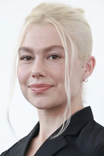 Chân dung Phoebe Bridgers