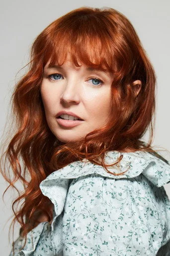 Chân dung Stef Dawson