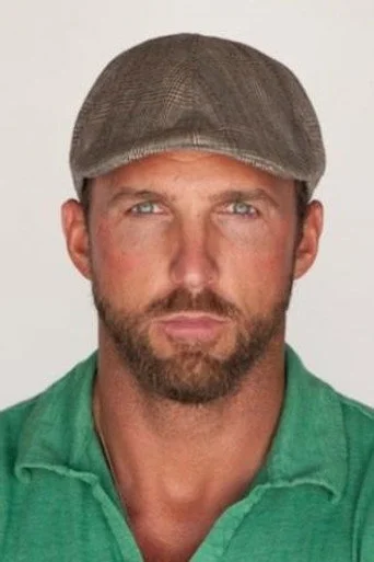 Chân dung Cale Schultz