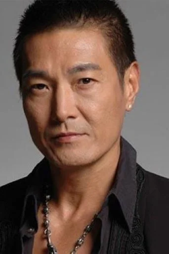 Chân dung Ken Lo Wai-Kwong