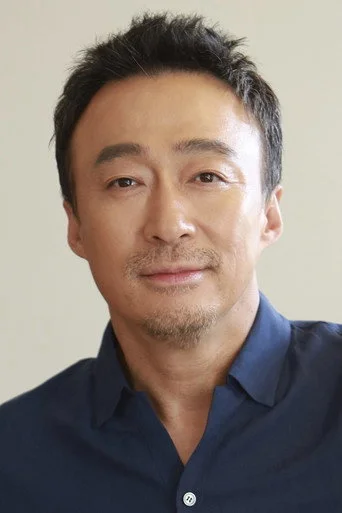 Chân dung Lee Sung-min